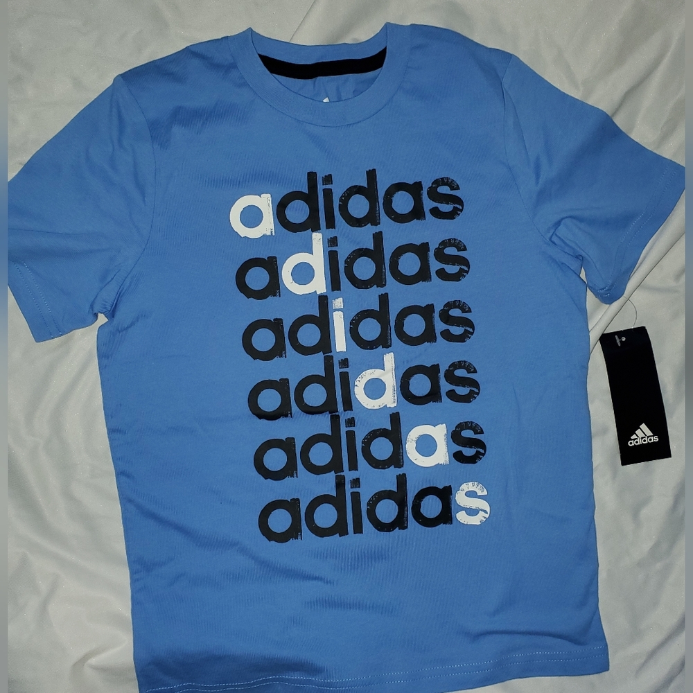 Boys Adidas Tshirt Size 6